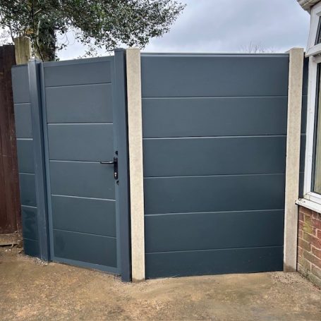 Anthracite Grey Gate with 6x6 Steel Fencing Anthracite Grey Premium Gate with Matching Fencing installed by us.